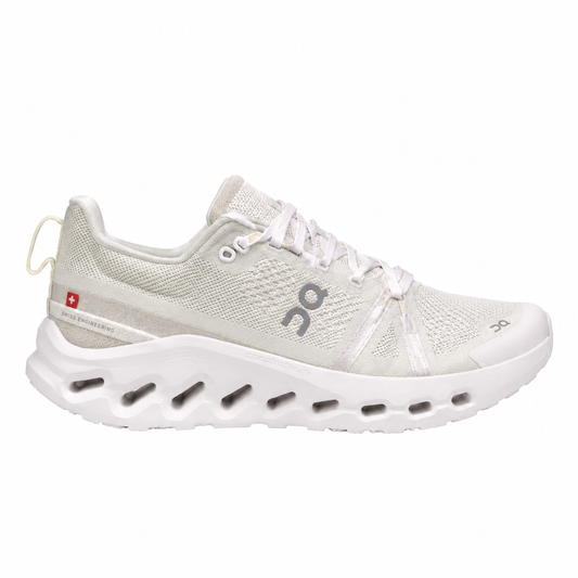 Tenis on Cloud Surfer Trail beige